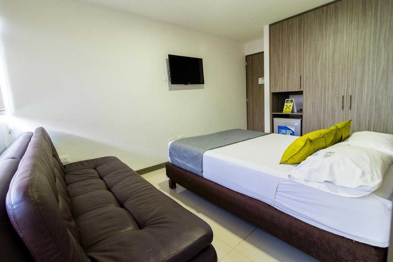 Ayenda 1129 Tierra Caliente Hotel Ibague Exterior photo
